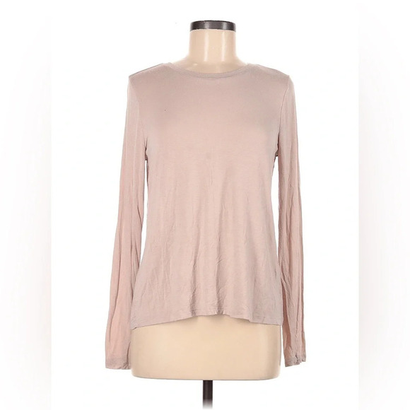 Halogen Keyhole Split Back Vent Long Sleeve Top in Blush Beige Size M - Picture 1 of 12